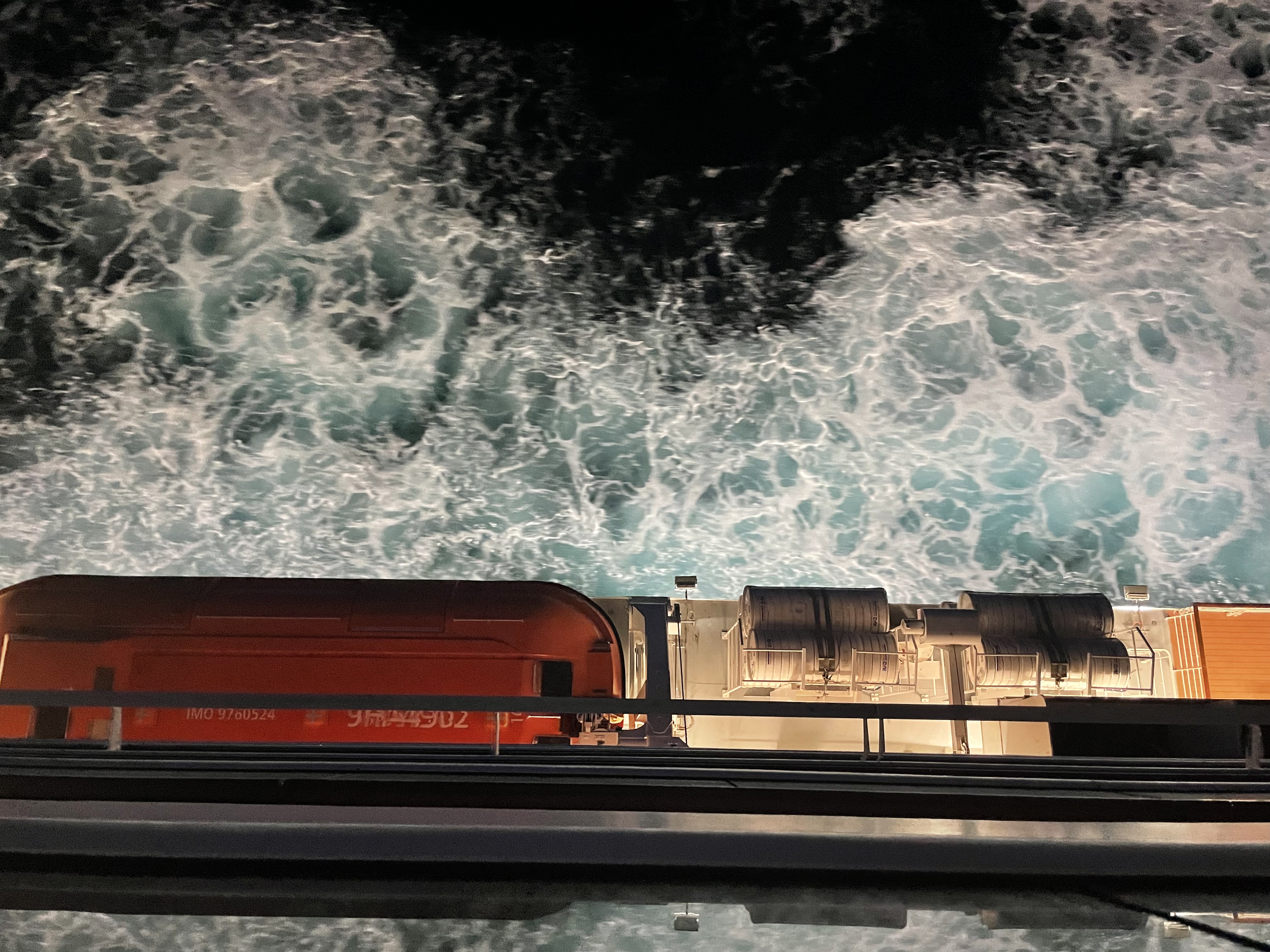 在地中海航行：与世隔绝的时候在想什么